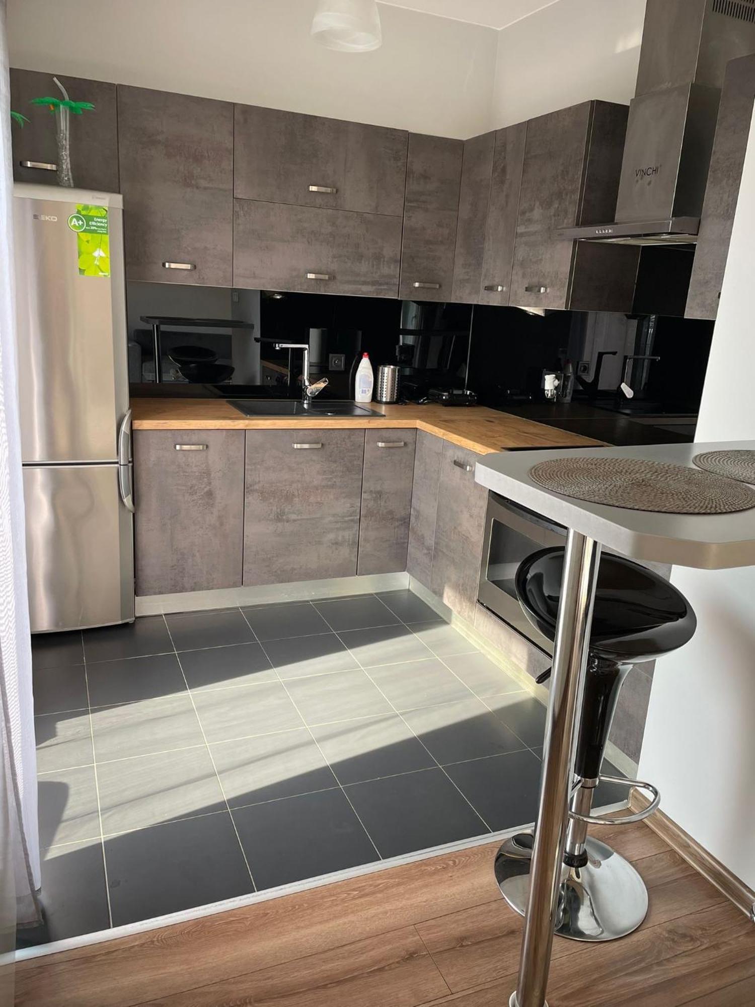 Apartament Laura Z Ogrodkiem Kielce Exterior foto